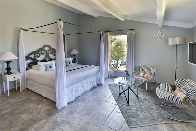 Luxury Room