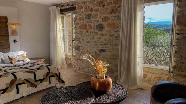 Suite, Terrace