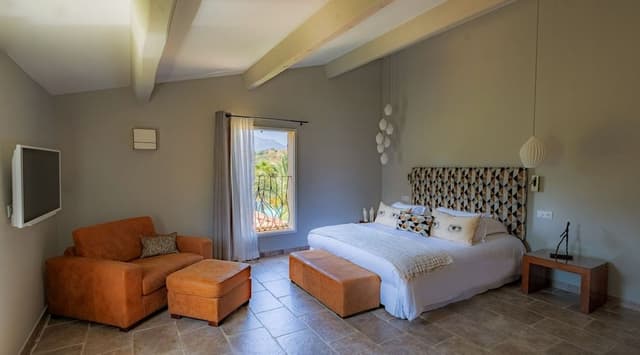 Luxury Room