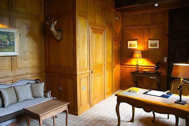 Suite (Privilège 2)