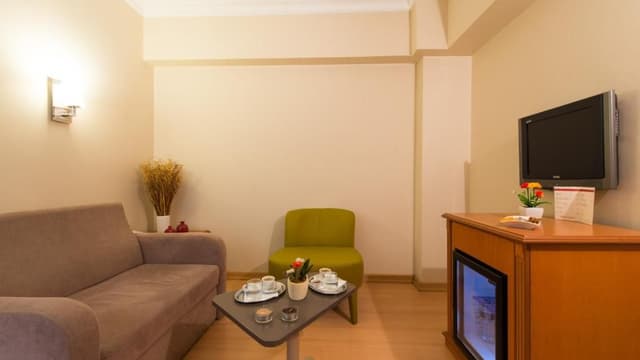 Connecting Family Room