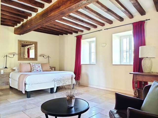 Vineyard Suite