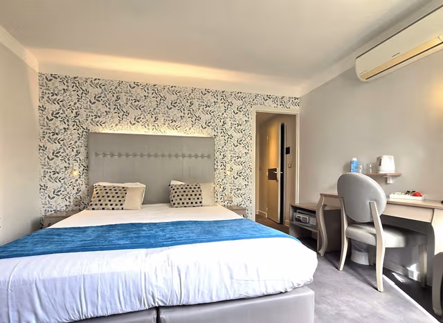 Superior Double Room, Courtyard View