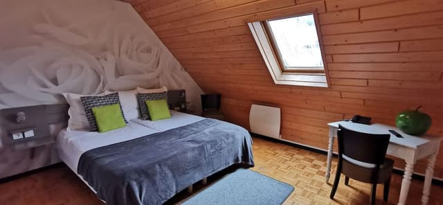 Classic Twin Room