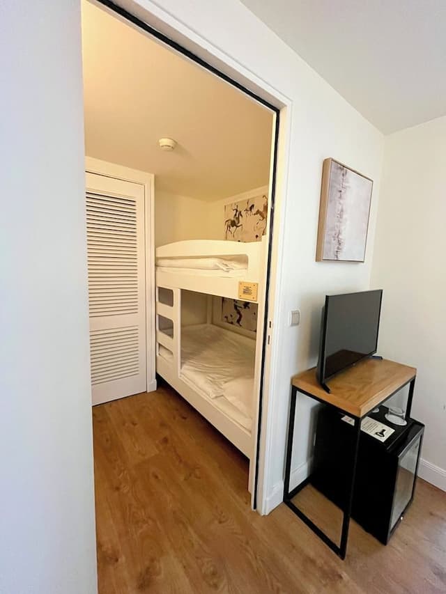 Family Quadruple Room Basement