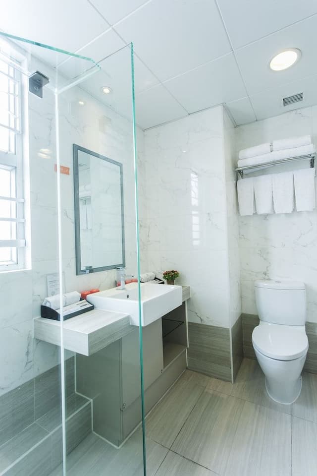 Quadruple Suite