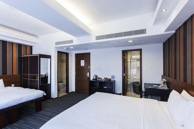 Premium Suite