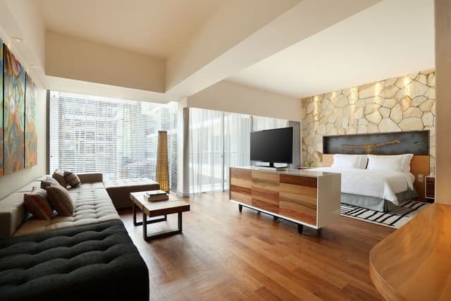 TSand Suite (Standard Check Out at 2:00 PM)