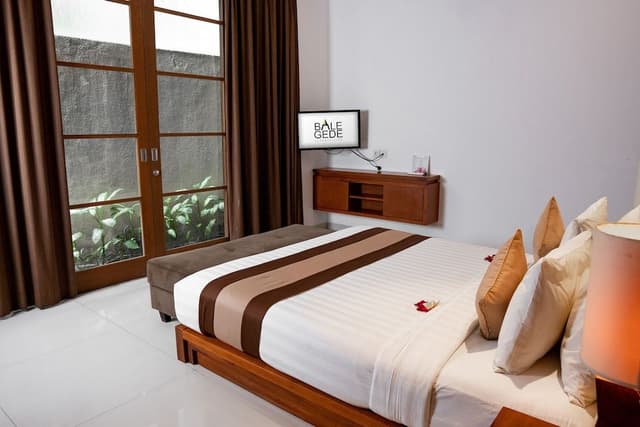 2 Bedroom Villa with Private Pool