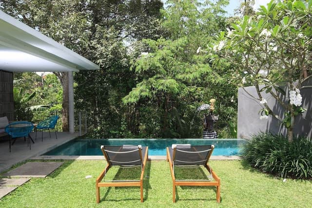 Valley Pool Villa