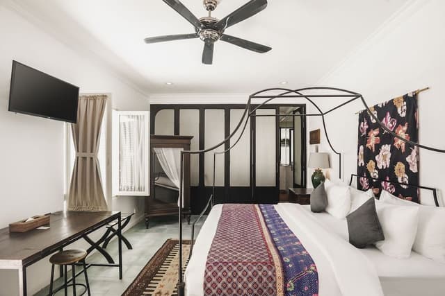 Suite (Magena)