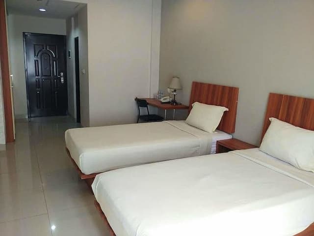 Deluxe Double or Twin Room