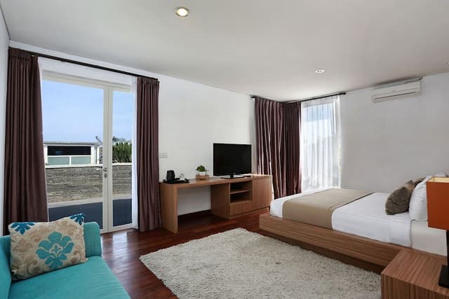 Deluxe Double Room, 1 Bedroom, Pool View