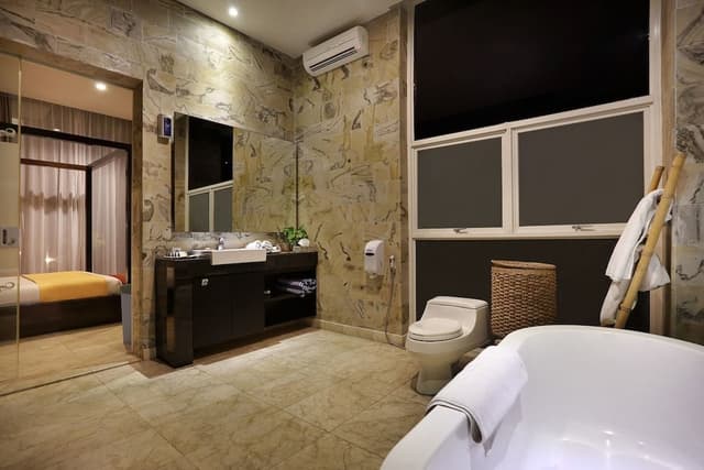 Deluxe Double Room, 1 Bedroom, Pool View