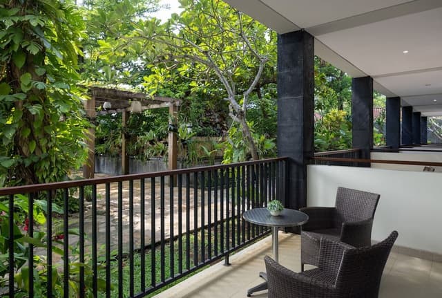 Taksu Suite with Balcony
