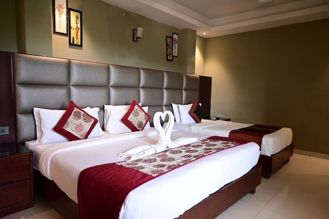 Grand Premium Triple Room