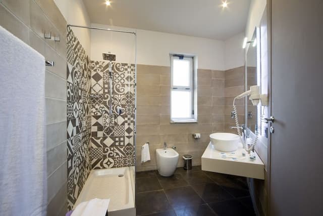 Junior Suite, Partial Sea View