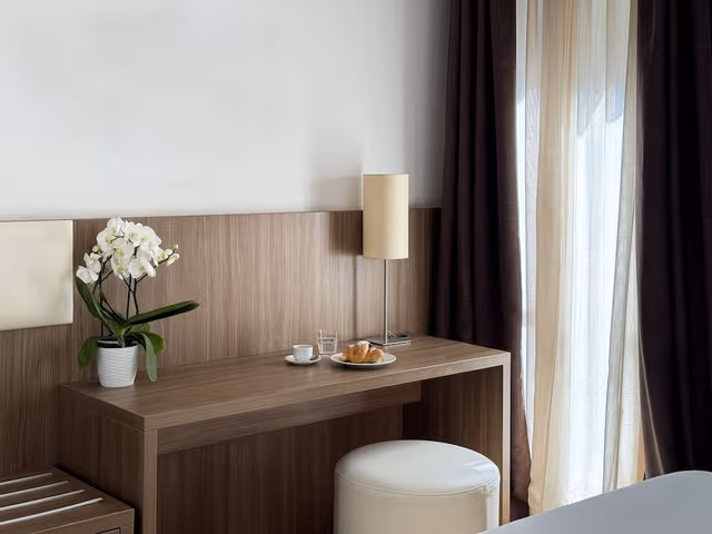 Standard Double Room, Shared Bathroom