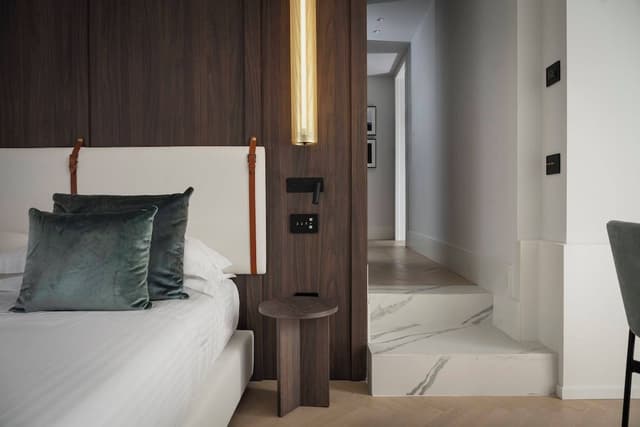 Junior Studio Suite, Annex Building (with private Jacuzzi)