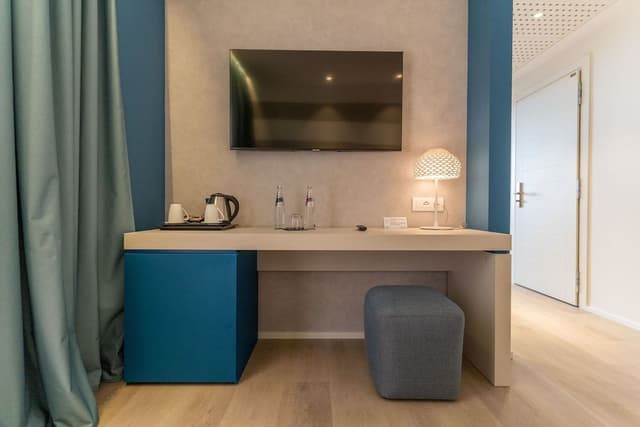 Junior Studio Suite