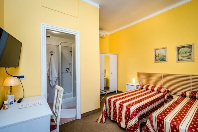 Superior Quadruple Room, 2 Bedrooms, Annex Building