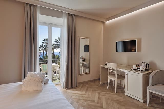 Deluxe Double or Twin Room, Balcony, Sea View