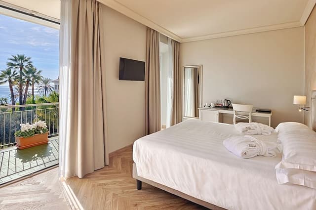 Deluxe Double or Twin Room, Balcony, Sea View