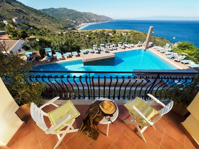Superior Double or Twin Room, Sea View