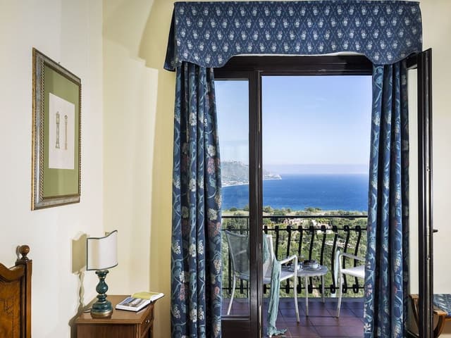 Superior Double or Twin Room, Sea View