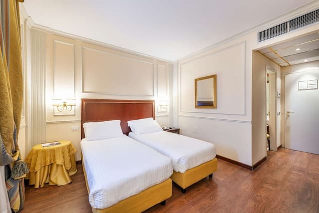 Classic Room, 2 Twin Beds, Non Smoking