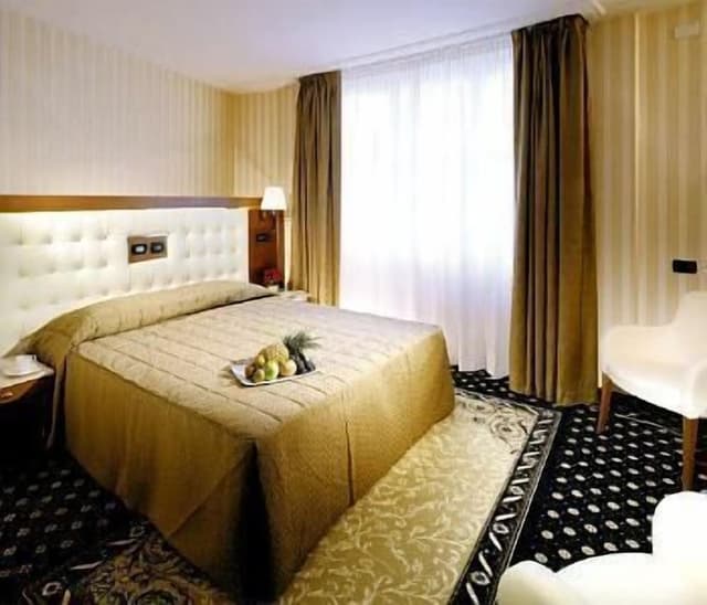 Double Room, 1 Double Bed