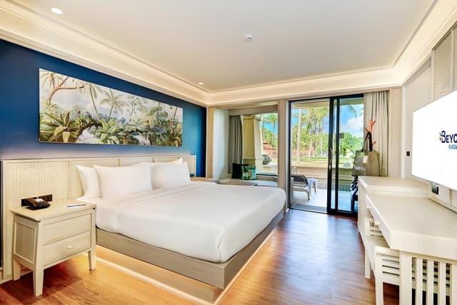 Superior Room, Pool Access