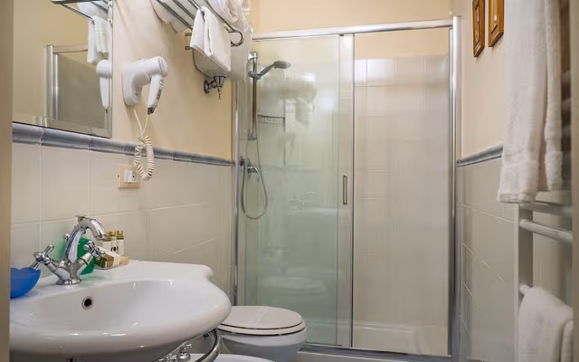 Comfort Double or Twin Room