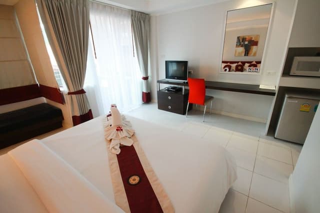 Superior Double Room, 1 Bedroom, City View