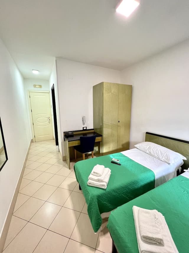 Standard Twin Room