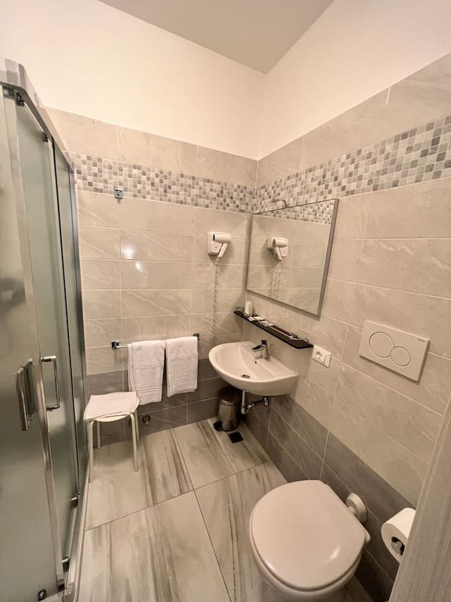 Economy Double Room