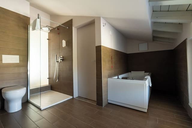Romantic Suite, Hot Tub