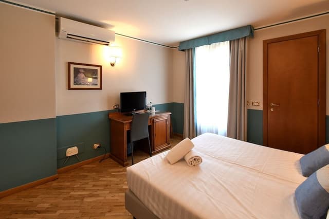 Classic Double Room
