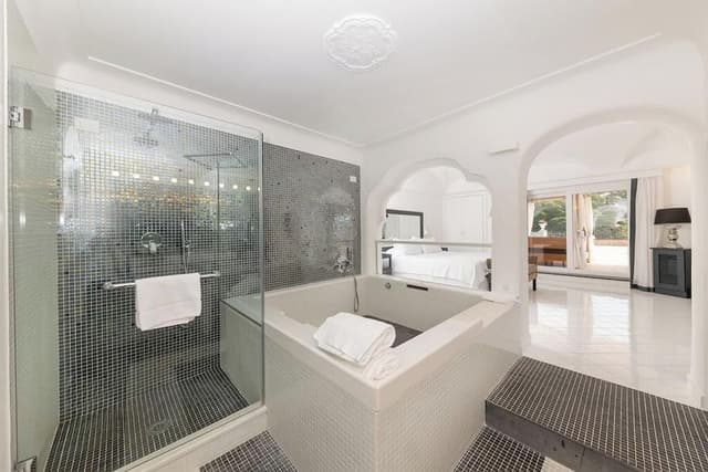 Exclusive Suite, 2 Bedrooms, Sea View