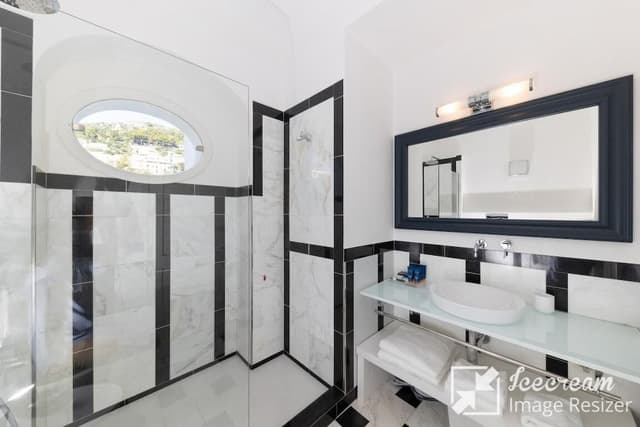 Superior Double Room, City View