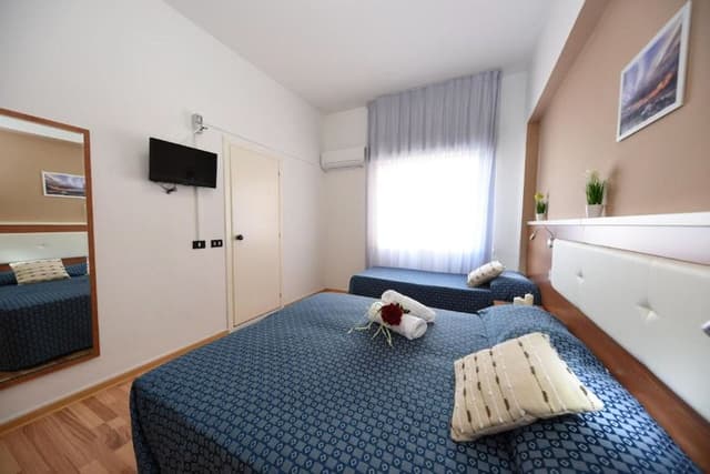 Triple Room, Ensuite, Partial Sea View