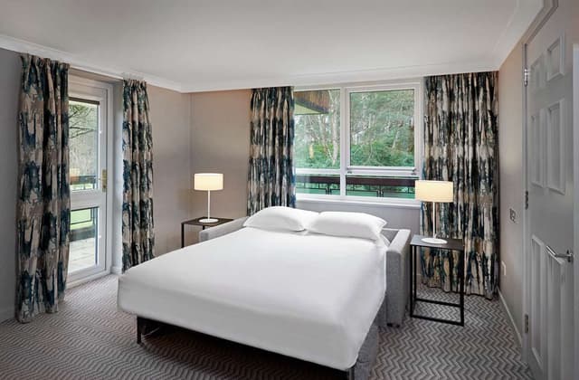 FAMILY SUITE FOR 2 ADULTS AND 3 KIDS