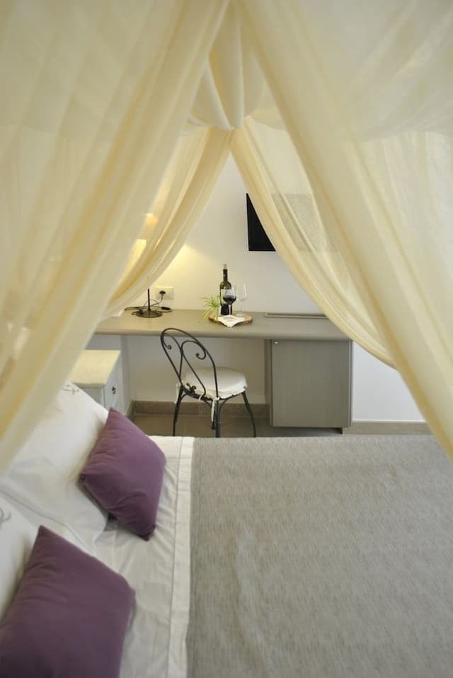 Comfort Double or Twin Room