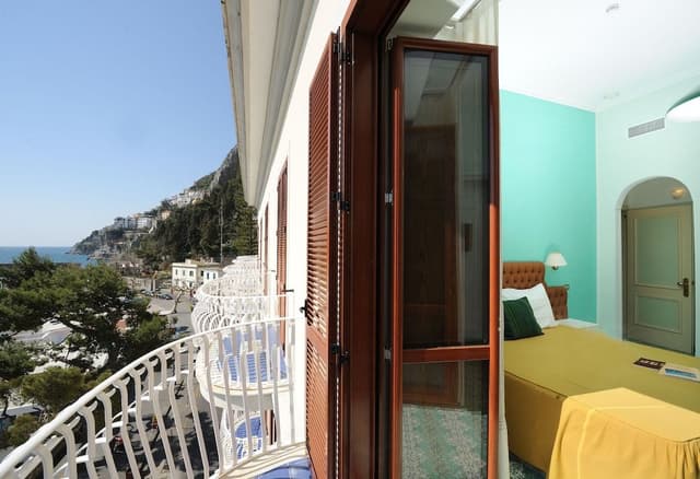 Superior Double or Twin Room, Sea View