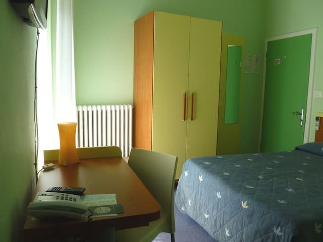 Comfort Single Room