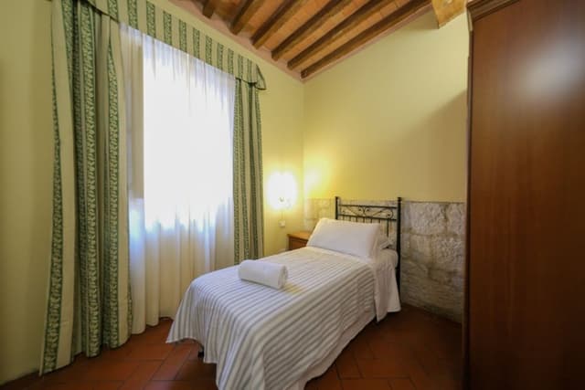 Classic Single Room