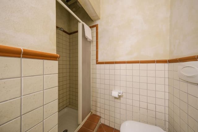 Classic Single Room