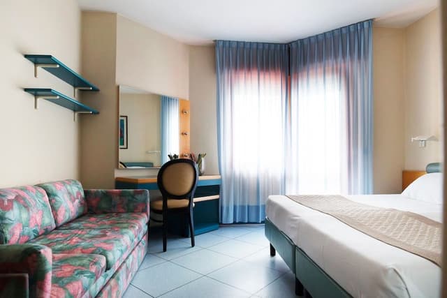 Triple Room, Partial Sea View