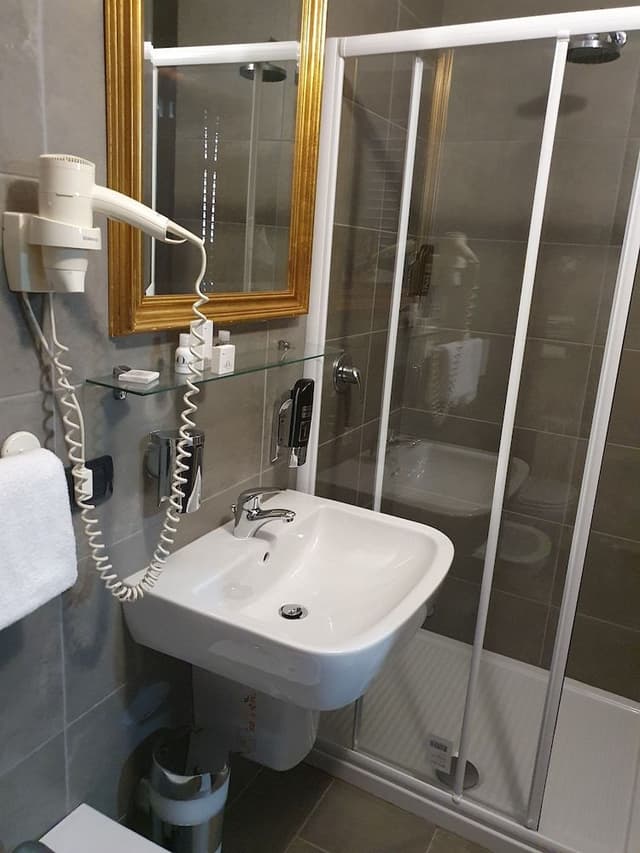 Room, 2 Bedrooms, Connecting Rooms