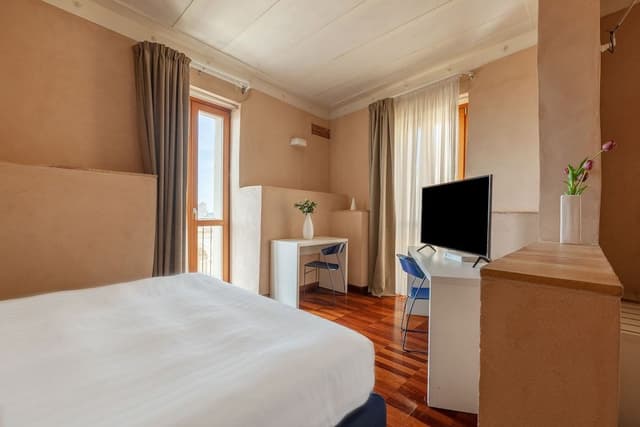 Junior Studio, 1 Bedroom, Partial Sea View